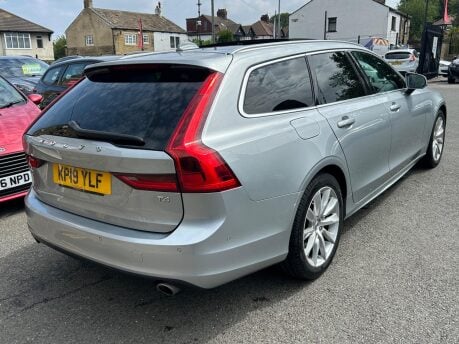 Volvo V90 T4 MOMENTUM PRO 8
