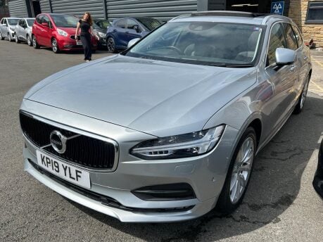 Volvo V90 T4 MOMENTUM PRO 5