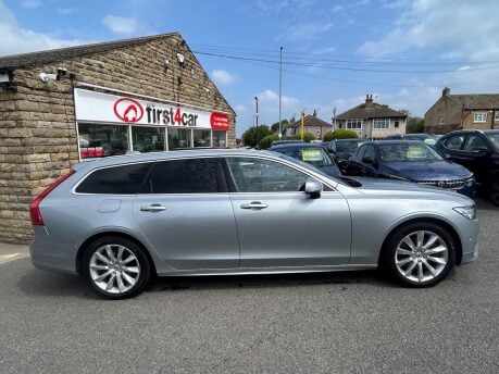 Volvo V90 T4 MOMENTUM PRO 7