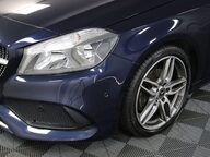 Mercedes-Benz A Class A 180 AMG LINE EXECUTIVE 32