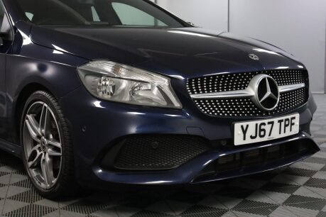 Mercedes-Benz A Class A 180 AMG LINE EXECUTIVE 25