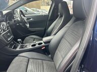Mercedes-Benz A Class A 180 AMG LINE EXECUTIVE 17