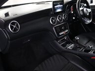 Mercedes-Benz A Class A 180 AMG LINE EXECUTIVE 35