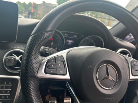 Mercedes-Benz A Class A 180 AMG LINE EXECUTIVE 15