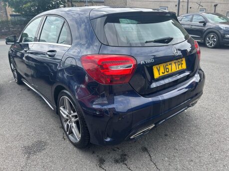 Mercedes-Benz A Class A 180 AMG LINE EXECUTIVE 6