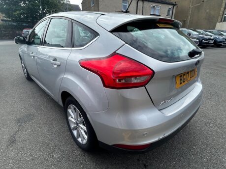 Ford Focus TITANIUM 6