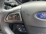 Ford Focus TITANIUM 13