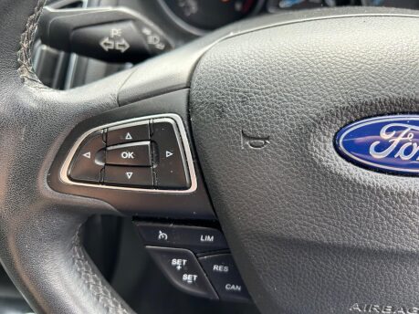 Ford Focus TITANIUM 13