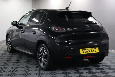 Peugeot 208 PURETECH ALLURE PREMIUM S/S 11