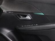 Peugeot 208 PURETECH ALLURE PREMIUM S/S 37