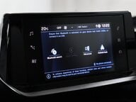 Peugeot 208 PURETECH ALLURE PREMIUM S/S 39