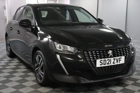Peugeot 208 PURETECH ALLURE PREMIUM S/S 31