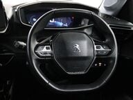 Peugeot 208 PURETECH ALLURE PREMIUM S/S 46
