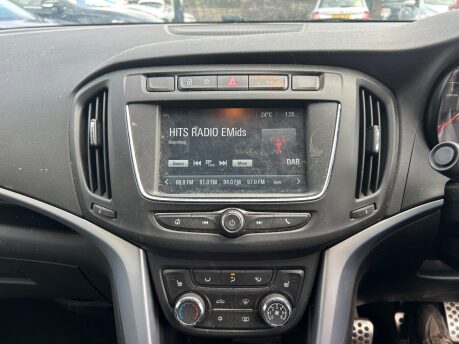 Vauxhall Zafira SRI 11