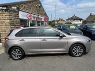 Hyundai i30 CRDI SE NAV 8