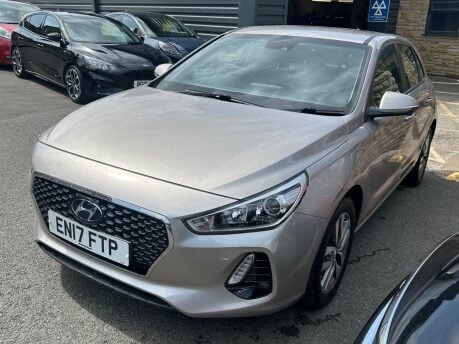 Hyundai i30 CRDI SE NAV 5