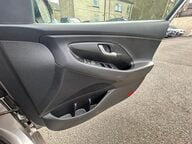Hyundai i30 CRDI SE NAV 15