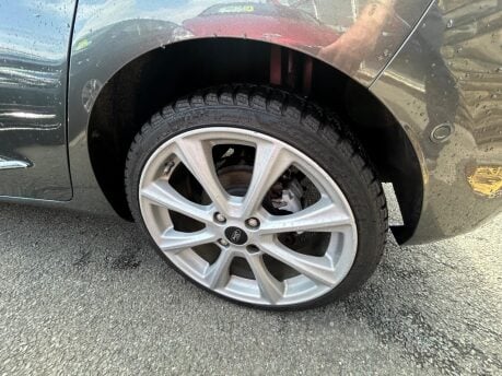 Ford Fiesta VIGNALE 16