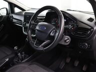 Ford Fiesta ACTIVE 1 35