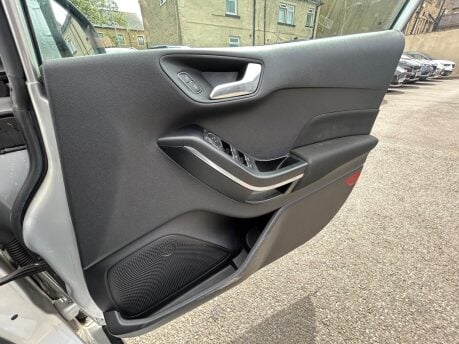 Ford Fiesta ACTIVE 1 15
