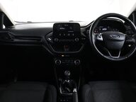 Ford Fiesta ACTIVE 1 24