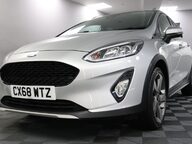 Ford Fiesta ACTIVE 1 14