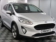 Ford Fiesta ACTIVE 1 1