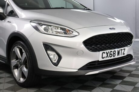 Ford Fiesta ACTIVE 1 9