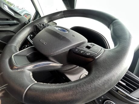 Ford Fiesta ACTIVE 1 18