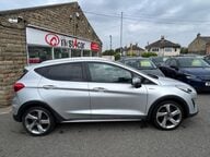 Ford Fiesta ACTIVE 1 8