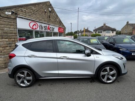 Ford Fiesta ACTIVE 1 8