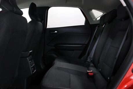 Renault Captur ICONIC TCE 30