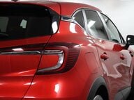 Renault Captur ICONIC TCE 45