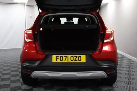 Renault Captur ICONIC TCE 26