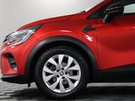 Renault Captur ICONIC TCE 34