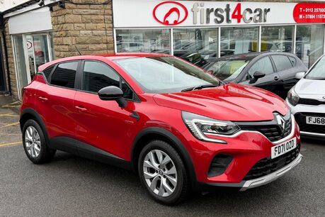 Renault Captur ICONIC TCE