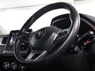 Renault Captur ICONIC TCE 39