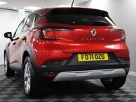 Renault Captur ICONIC TCE 22