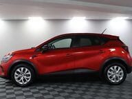 Renault Captur ICONIC TCE 24