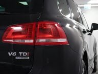 Volkswagen Touareg V6 R-LINE TDI BLUEMOTION TECHNOLOGY 23