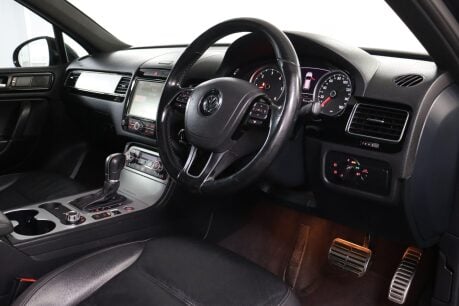 Volkswagen Touareg V6 R-LINE TDI BLUEMOTION TECHNOLOGY 4