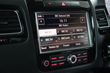 Volkswagen Touareg V6 R-LINE TDI BLUEMOTION TECHNOLOGY 39