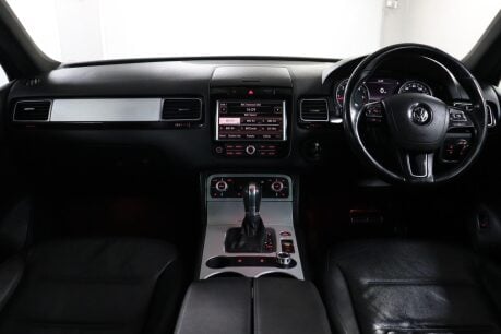 Volkswagen Touareg V6 R-LINE TDI BLUEMOTION TECHNOLOGY 40