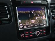 Volkswagen Touareg V6 R-LINE TDI BLUEMOTION TECHNOLOGY 38