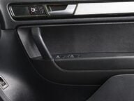Volkswagen Touareg V6 R-LINE TDI BLUEMOTION TECHNOLOGY 36