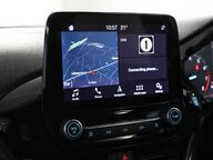 Ford Fiesta TITANIUM 39
