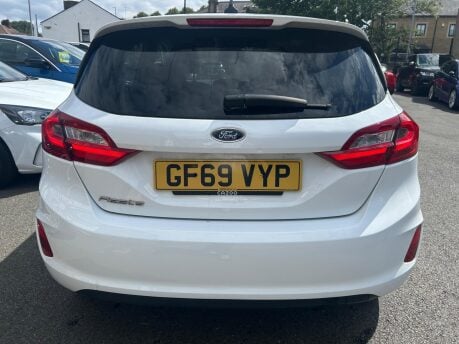 Ford Fiesta TITANIUM 7
