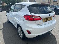 Ford Fiesta TITANIUM 6