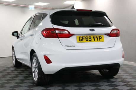 Ford Fiesta TITANIUM 29