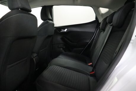 Ford Fiesta TITANIUM 41